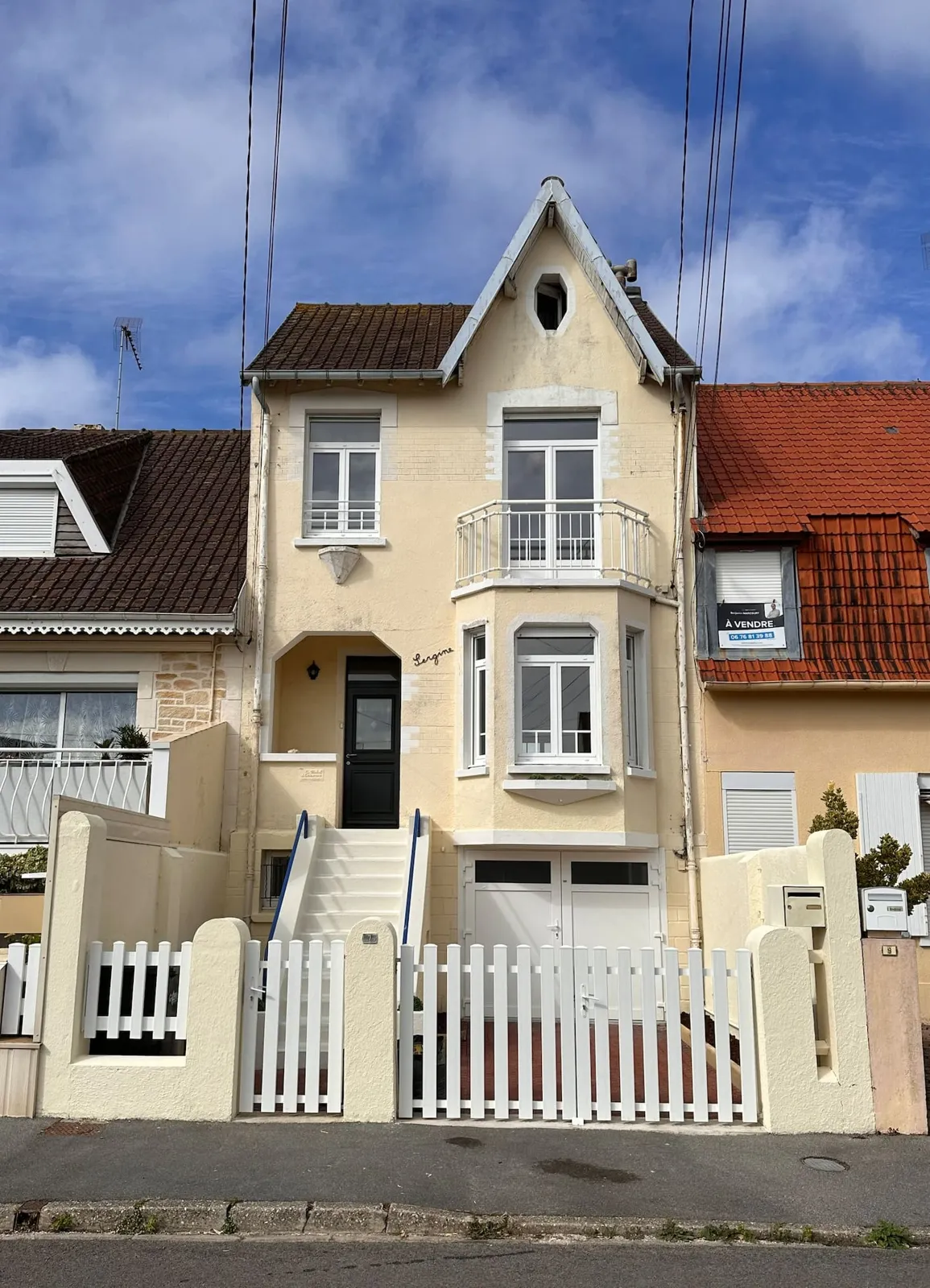 Photo 2 de Villa berckoise des années 30, jardin et parking