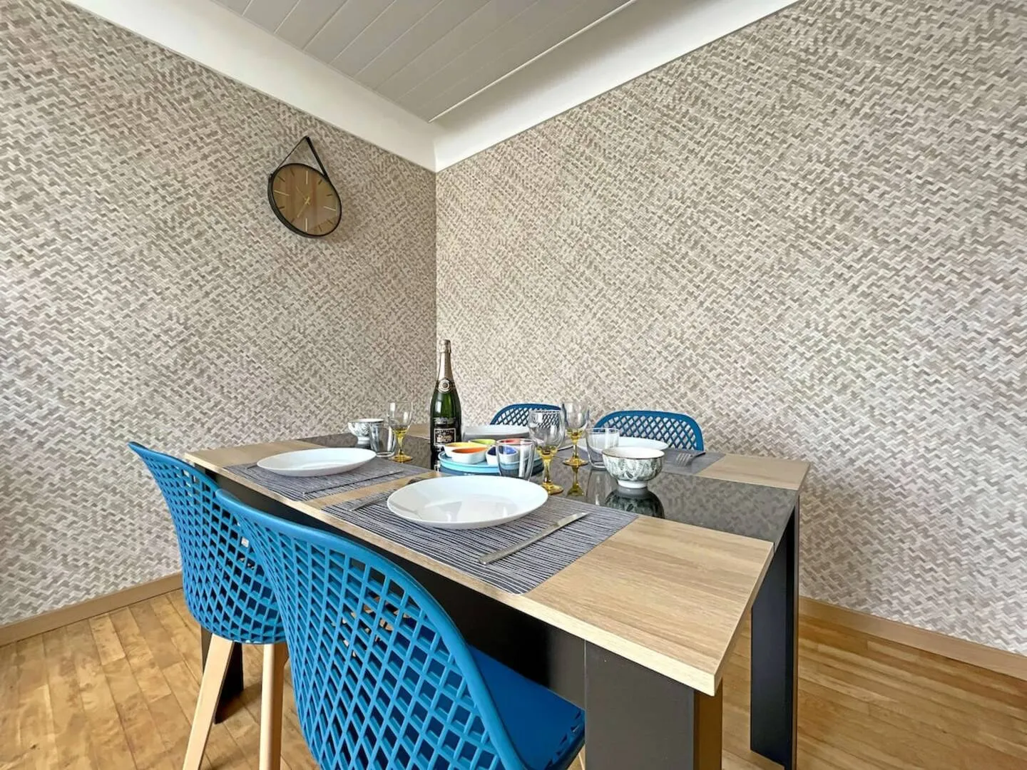Photo 3 de Duplex de 63 m² au centre – plage à 8 min à pied