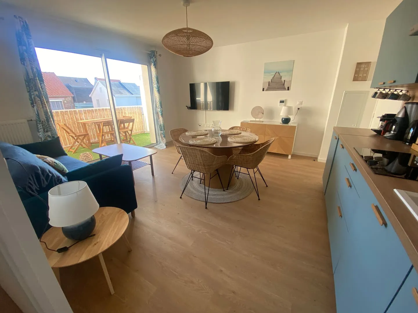Photo 0 de T2 neuf avec balcon et parking – plage à 50 m