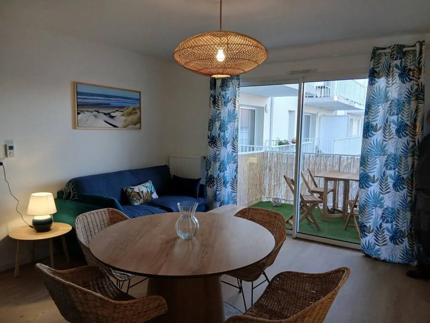 Photo 1 de T2 neuf avec balcon et parking – plage à 50 m