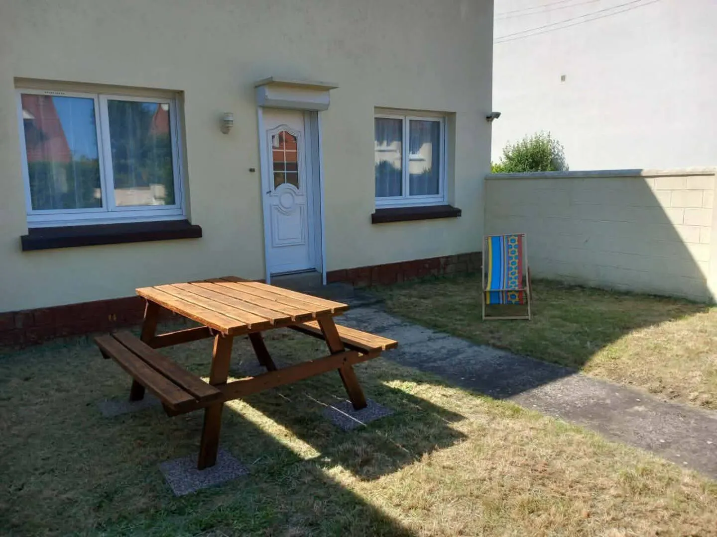 Photo 0 de Maison avec petit jardin – au calme