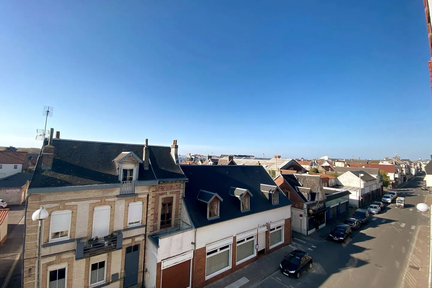 Photo 3 de Duplex 2 chambres avec parking – plage à 500 m