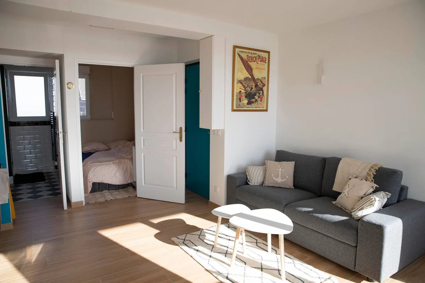 Photo 2 de T2 front de mer pour deux – vue directe sur la plage